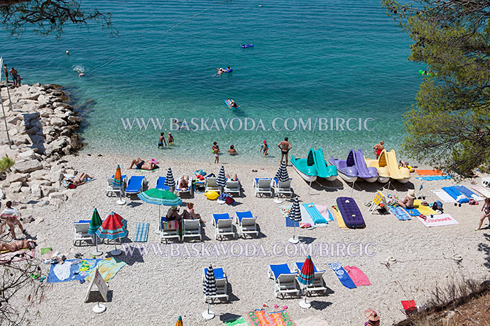 Baška Voda wide, clean natural beaches