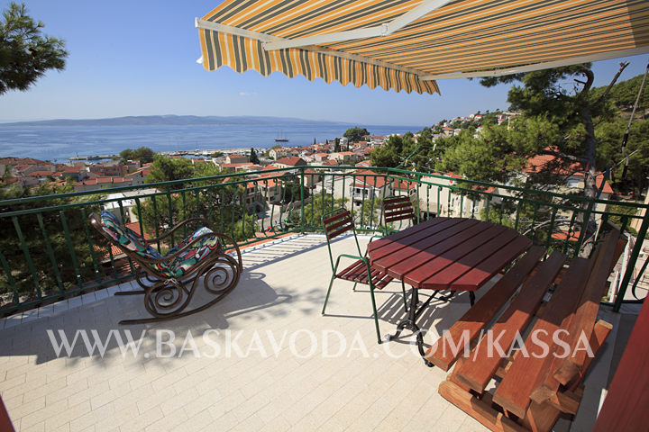 large balcony in apartments Kassa - Baška Voda
