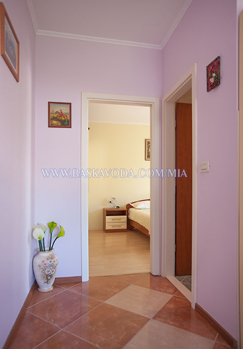Apartments Mia Topić, Baška Voda - hallway