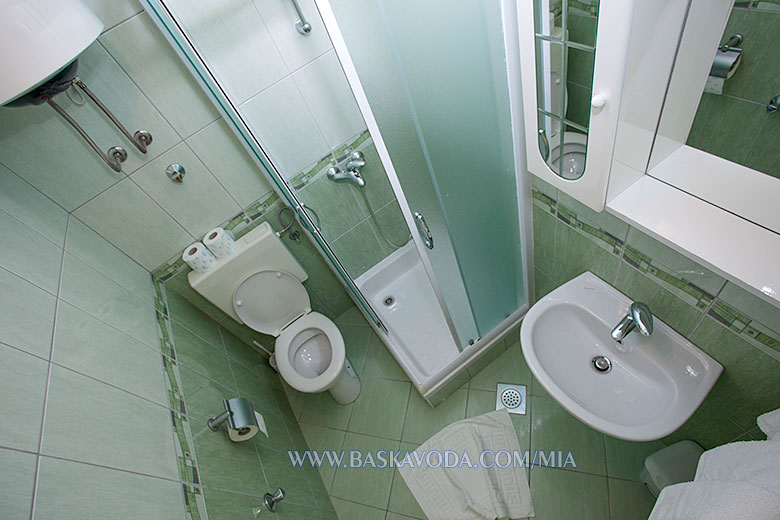 Apartments Mia, Baška Voda - bathroom