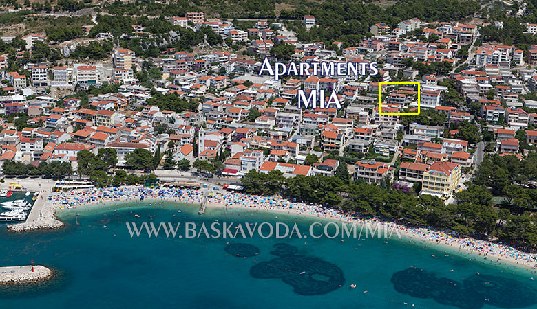 apartments Mia Topić, Baška Voda - aerial view of house