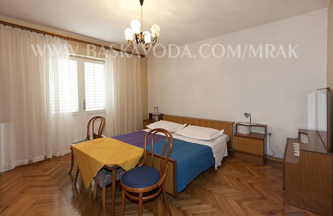 bedroom in apartments Mrak, Baška Voda