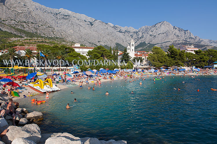 Baška Voda central beach - summer time