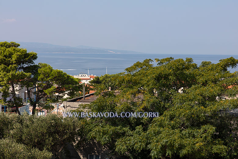 Apartments Gorki Staničić, Baška Voda - balcony with sea view