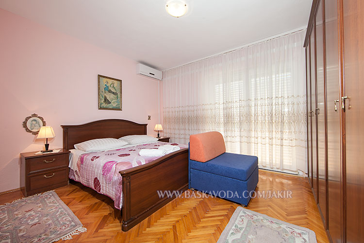 Apartments Jakir, Baška Voda - bedroom