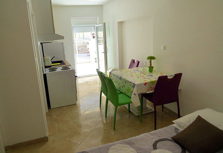 Apartments Jakir, Baška Voda - dining room, kitchen