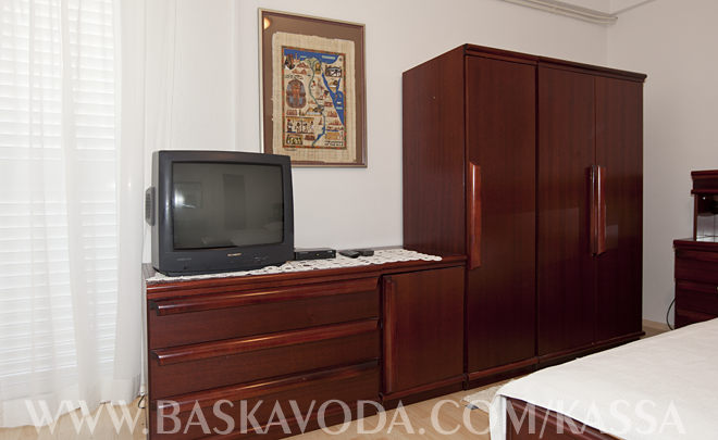tv in first bedroom