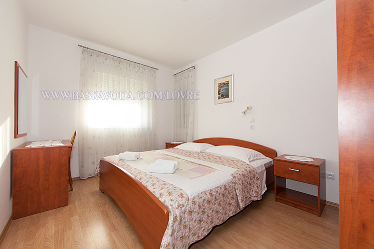 Apartments Lovre, Baška Voda - bedroom