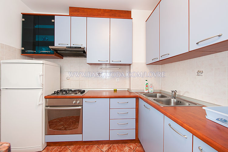 Apartments Lovre, Baška Voda - kitchen