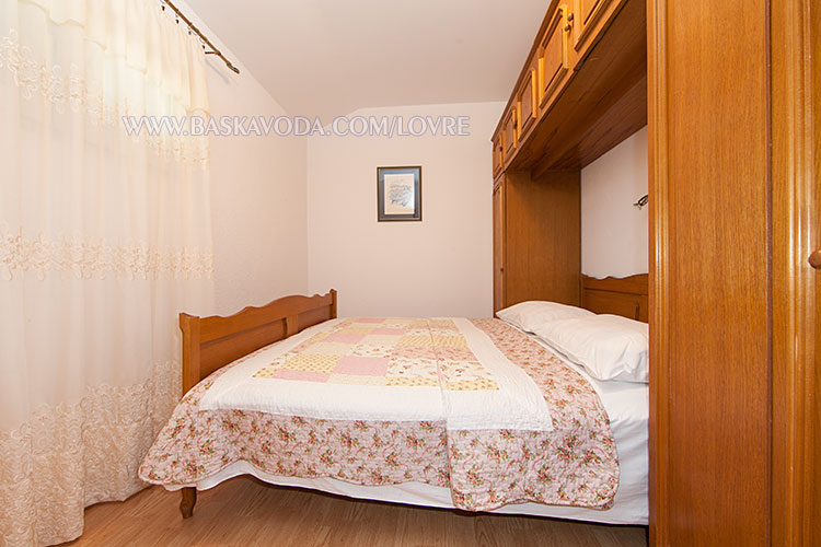 Apartments Lovre, Baška Voda - bedroom