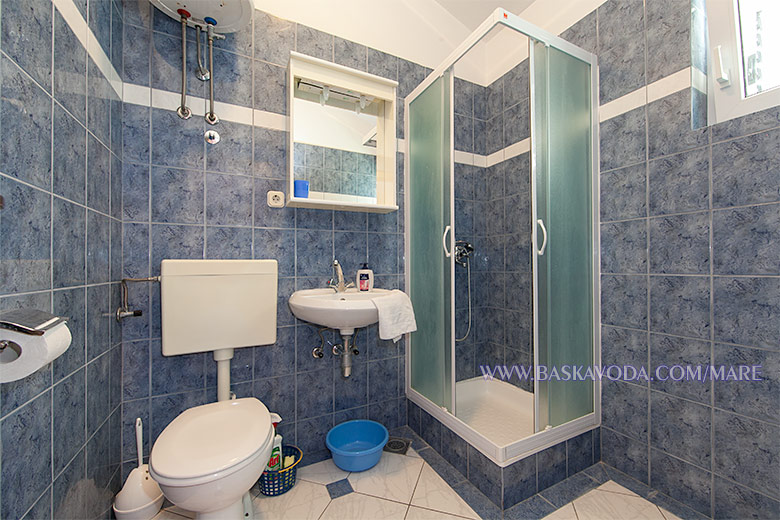 Apartments Mare, Baška Voda - bathroom