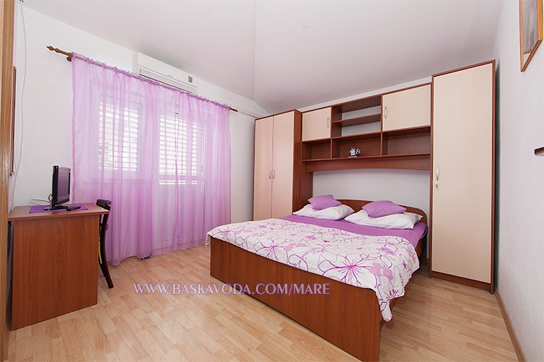 Apartments Mare, Baška Voda - bedroom