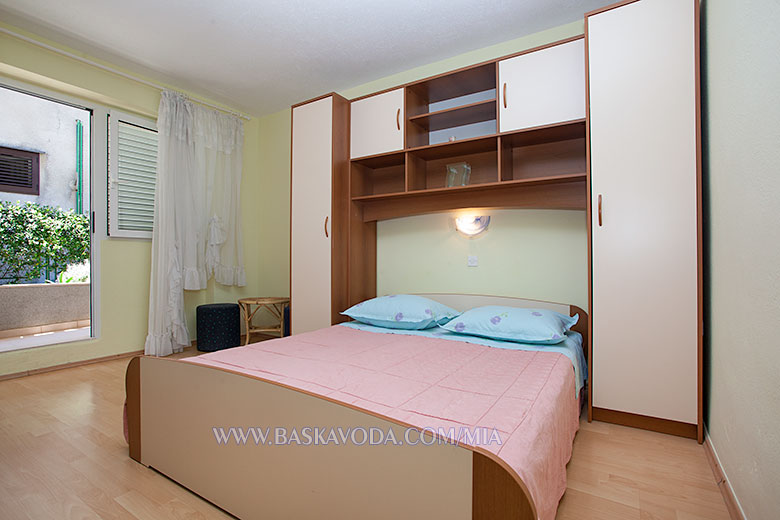 apartments Mia, Baška Voda - bedroom