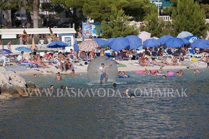 Fun & sport on beaches in Baška voda