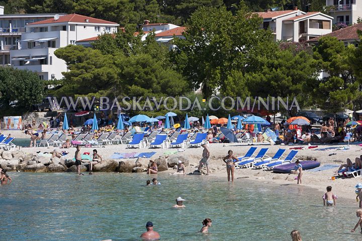 Baška Voda central beach