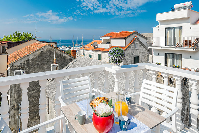 apartments Roma, Baška Voda - terrace