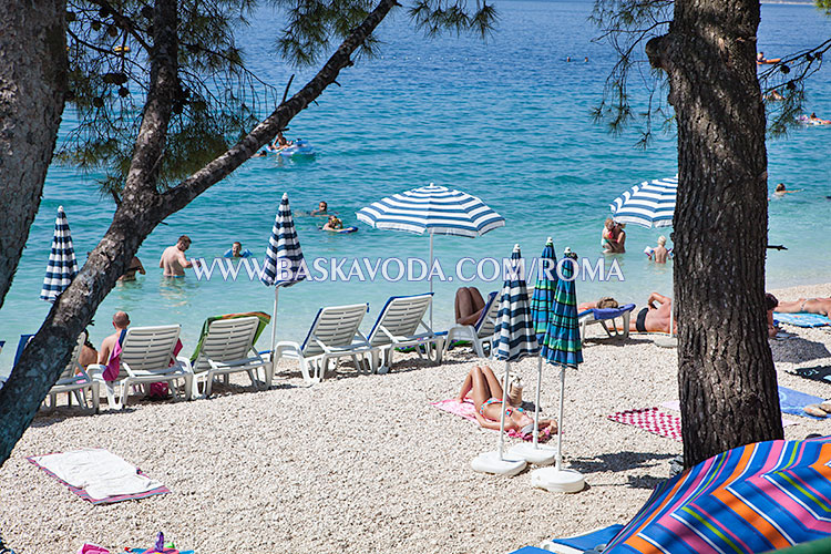 Baška Voda - beach, summer time