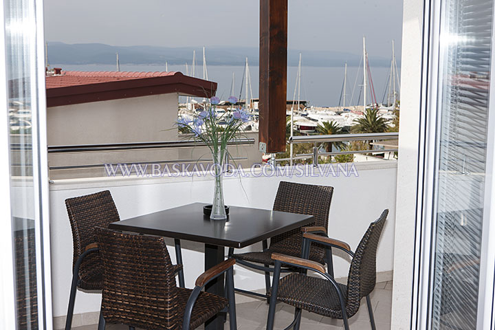 balcony with sea view